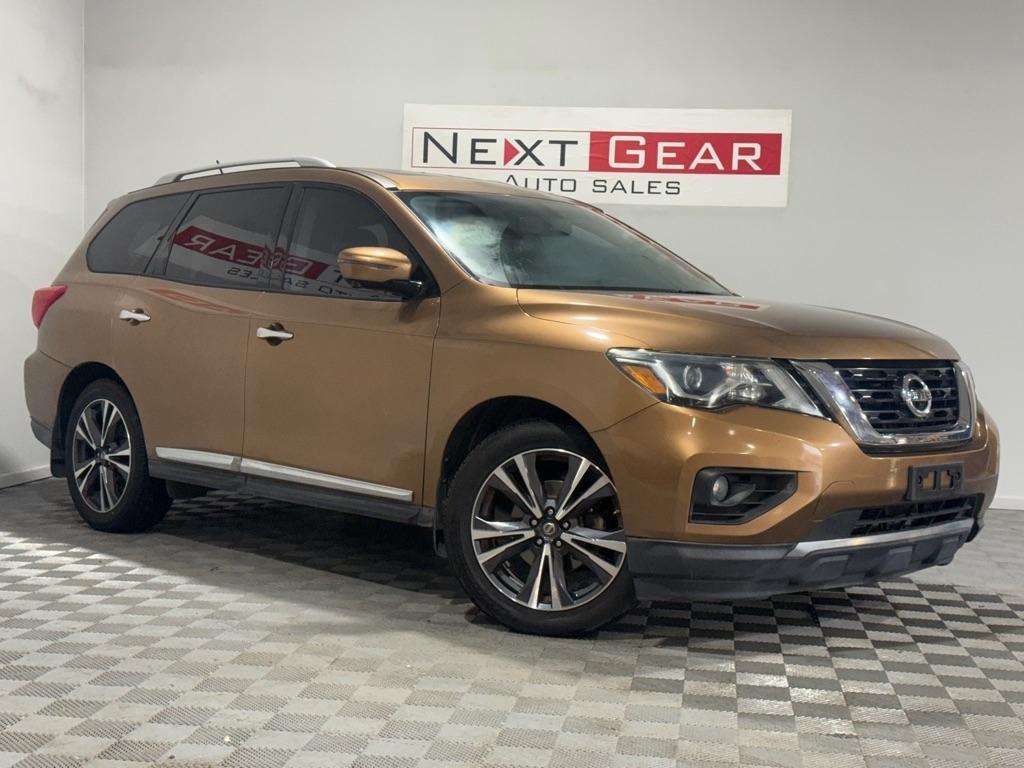 Nissan Pathfinder  2017