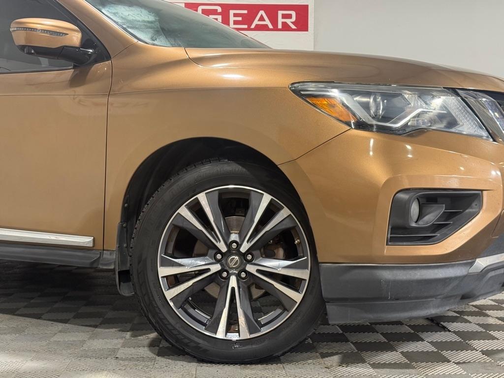 Nissan Pathfinder  2017
