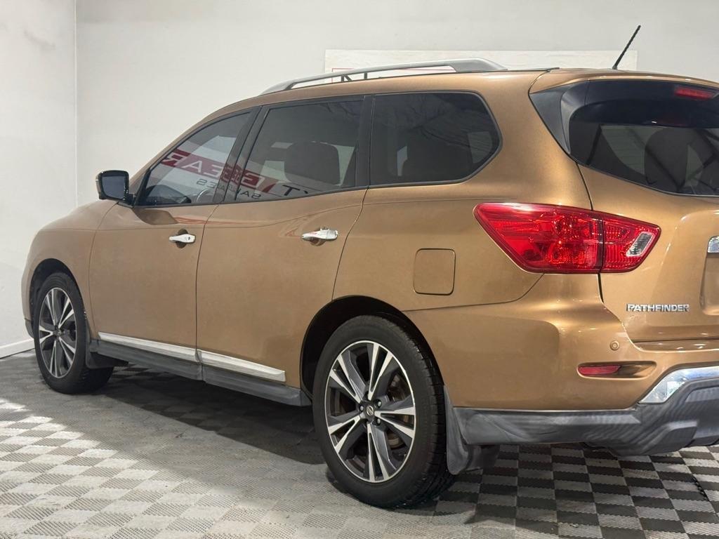Nissan Pathfinder  2017