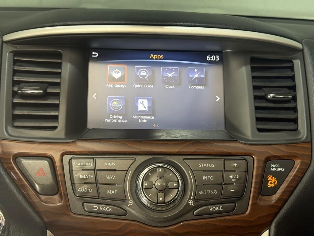 Nissan Pathfinder  2017