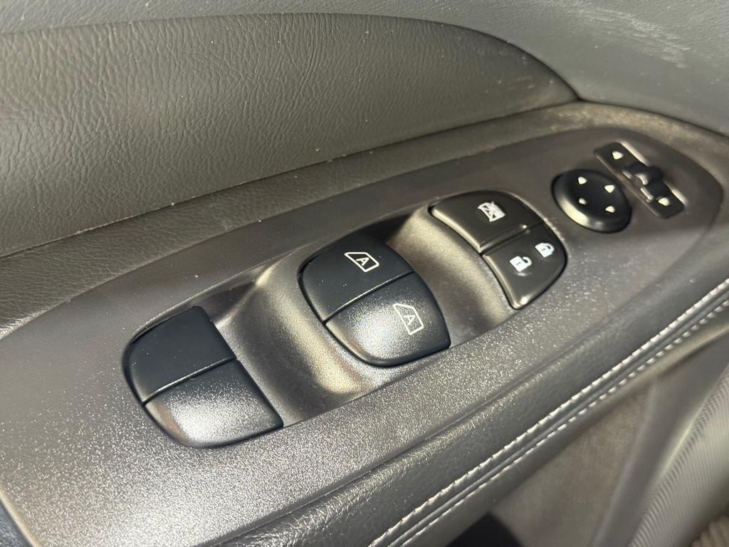 Nissan Pathfinder  2017