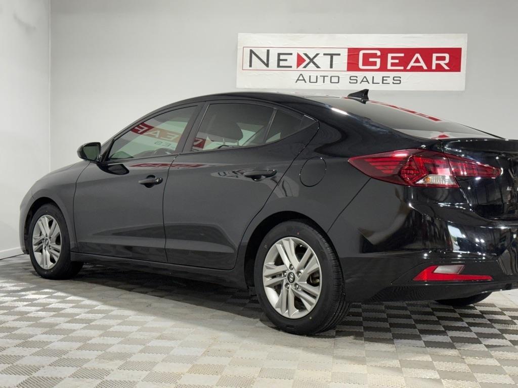 Hyundai Elantra Limited 2020