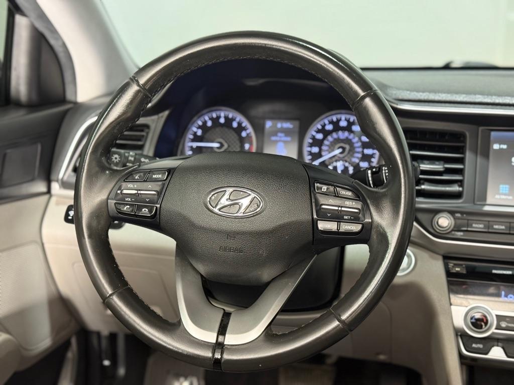 Hyundai Elantra Limited 2020