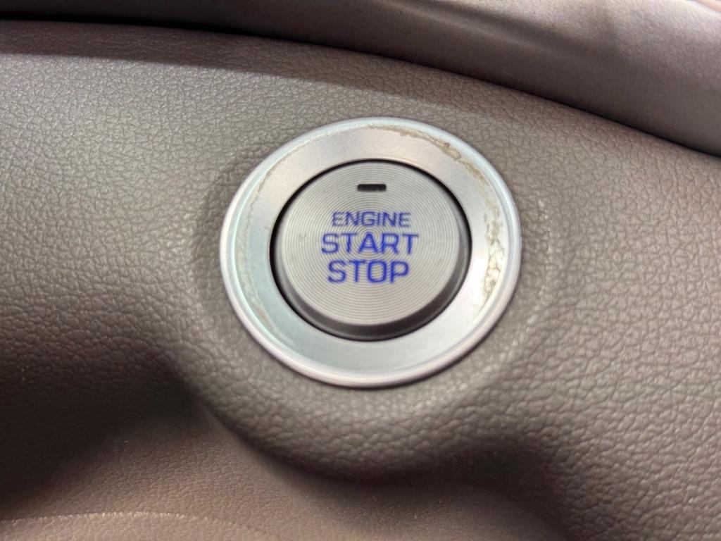 Hyundai Elantra Limited 2020