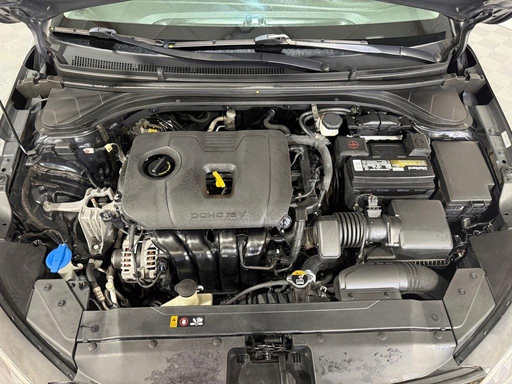Hyundai Elantra Limited 2020