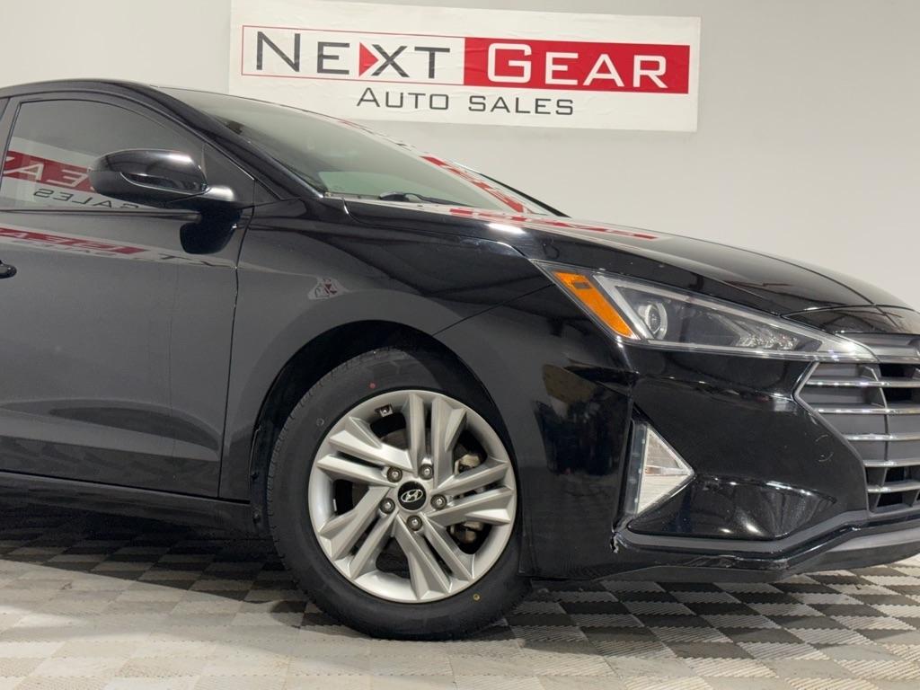 Hyundai Elantra Limited 2020