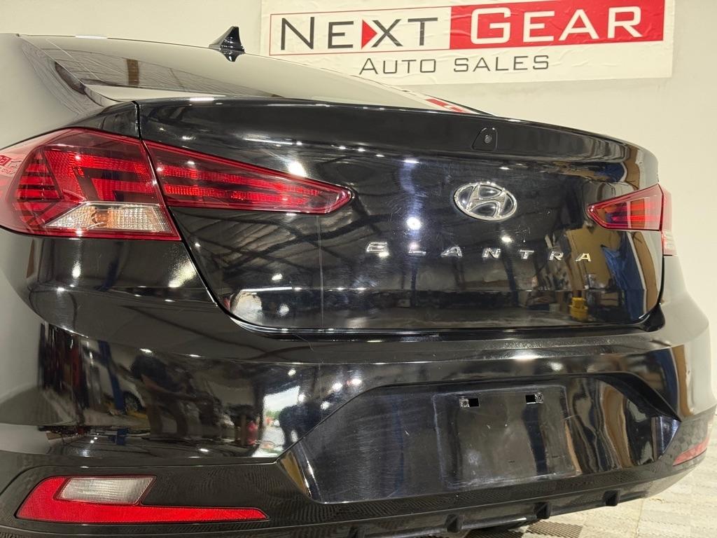Hyundai Elantra Limited 2020