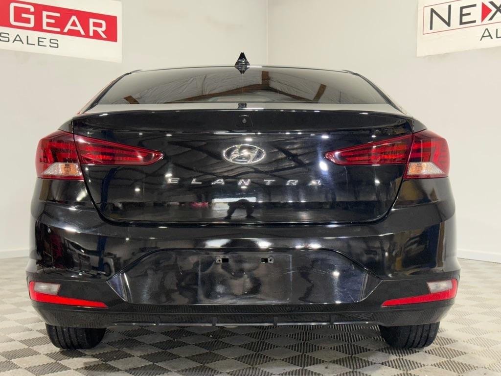 Hyundai Elantra Limited 2020