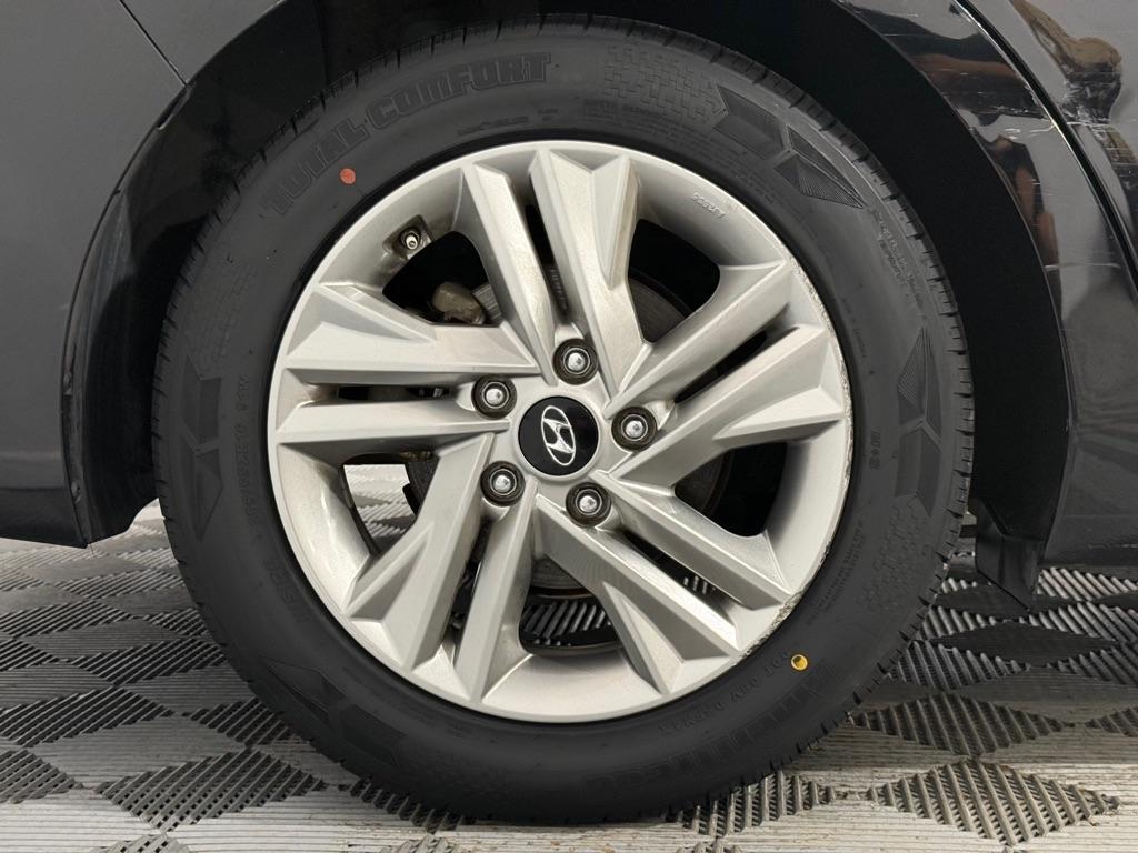 Hyundai Elantra Limited 2020