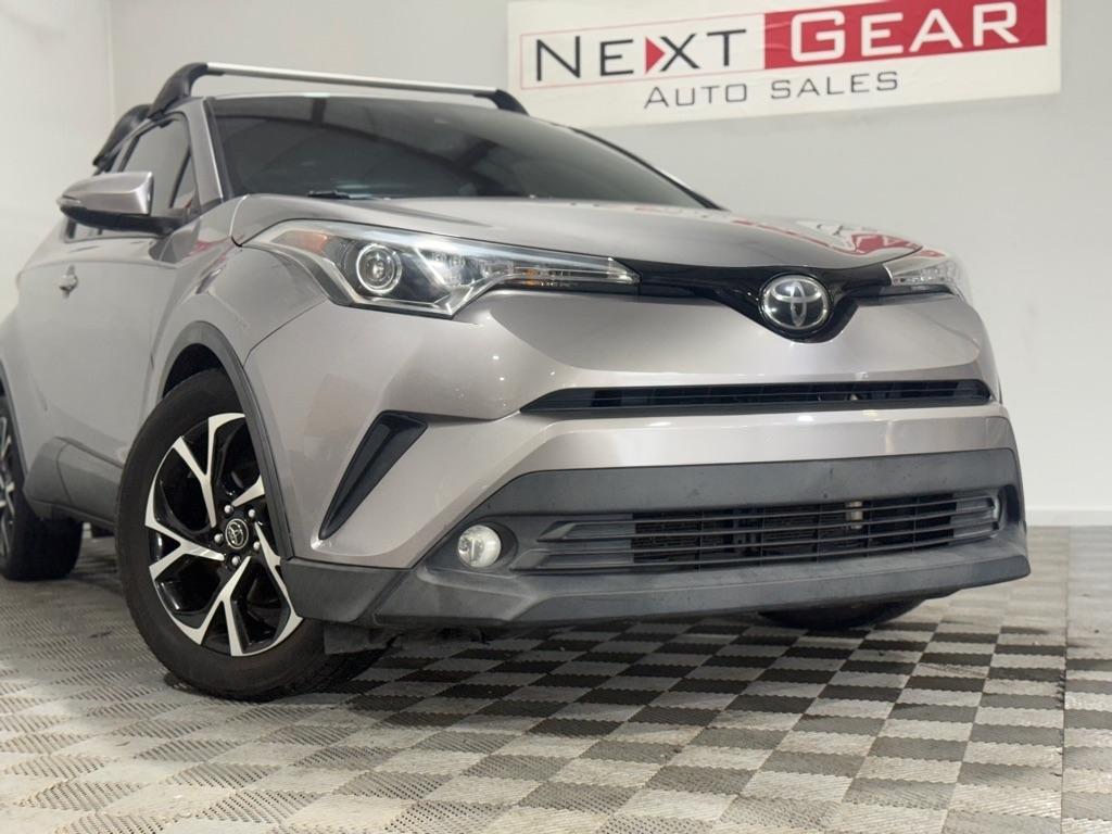 Toyota C-HR XLE 2018