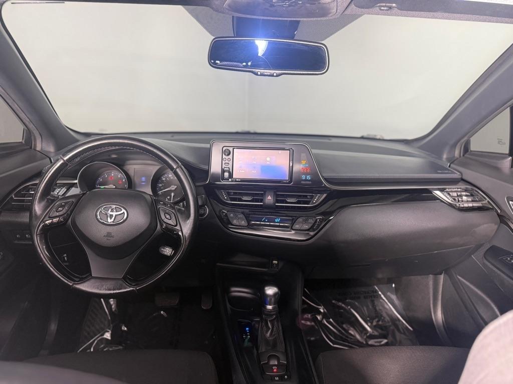 Toyota C-HR XLE 2018