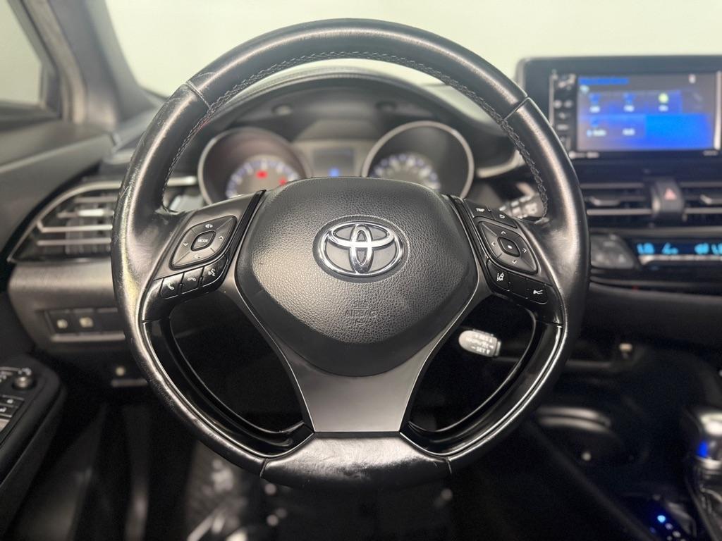 Toyota C-HR XLE 2018