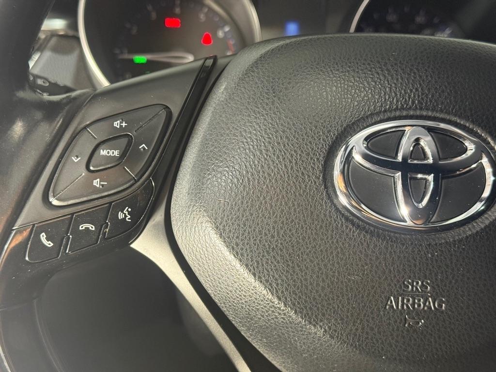 Toyota C-HR XLE 2018