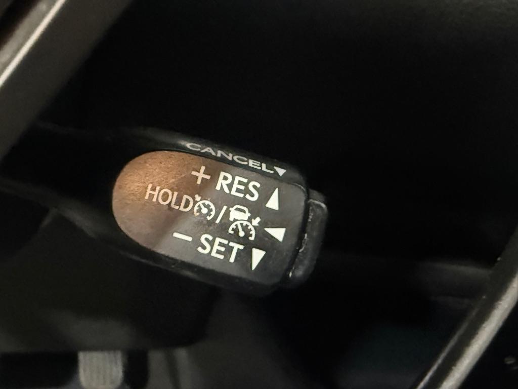 Toyota C-HR XLE 2018