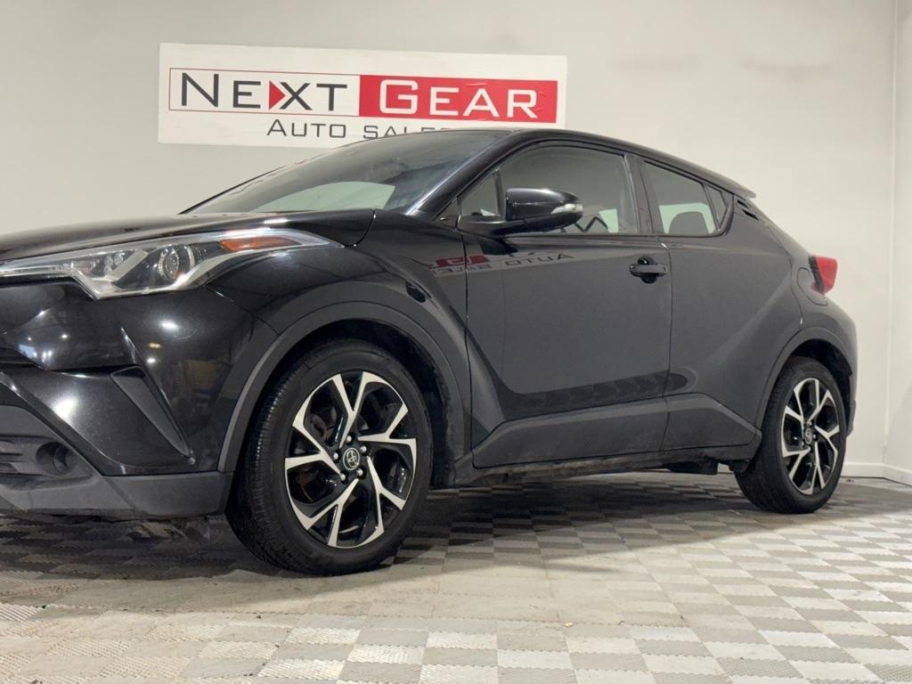 Toyota C-HR XLE 2019