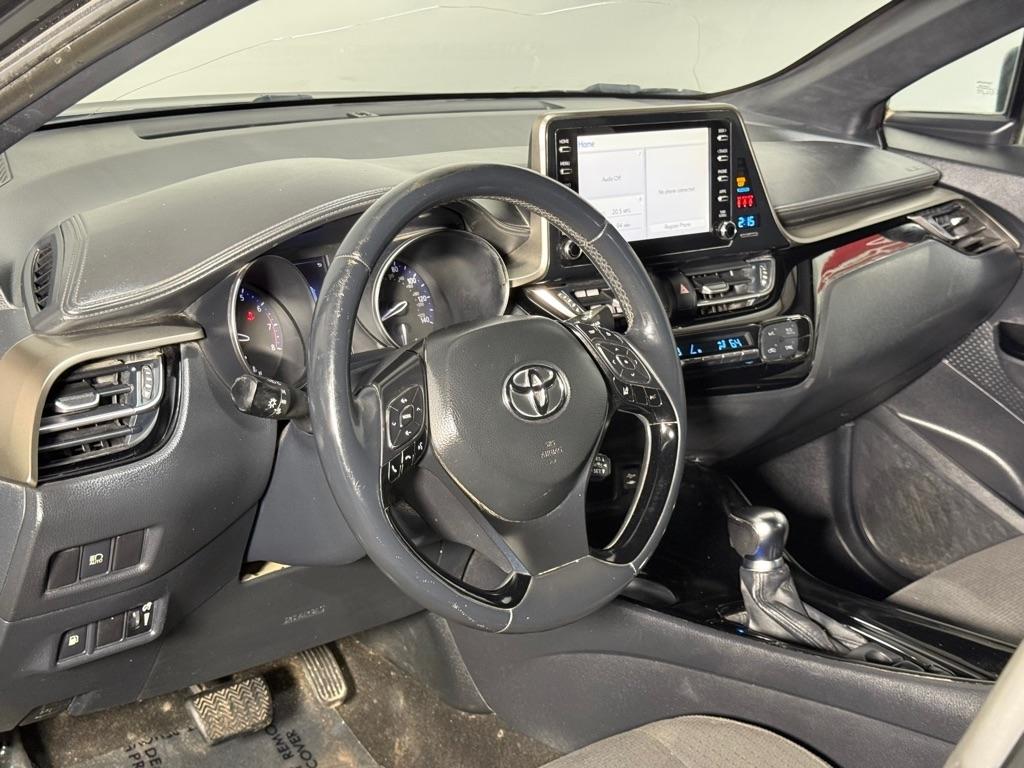 Toyota C-HR XLE 2019