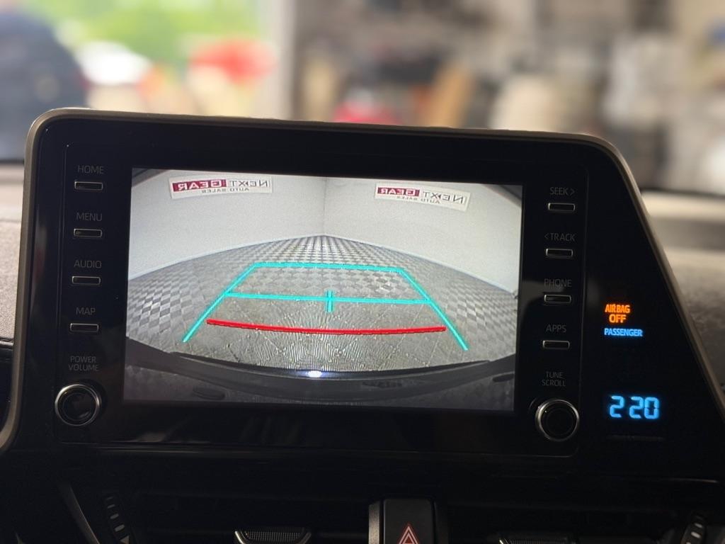Toyota C-HR XLE 2019