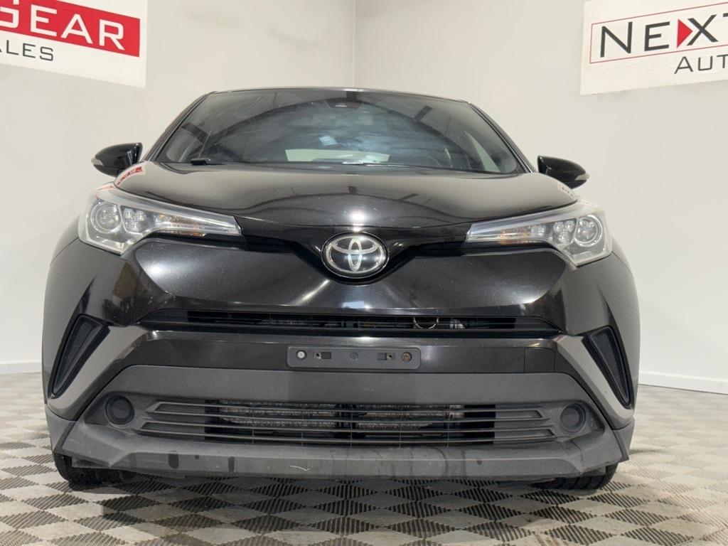 Toyota C-HR XLE 2019