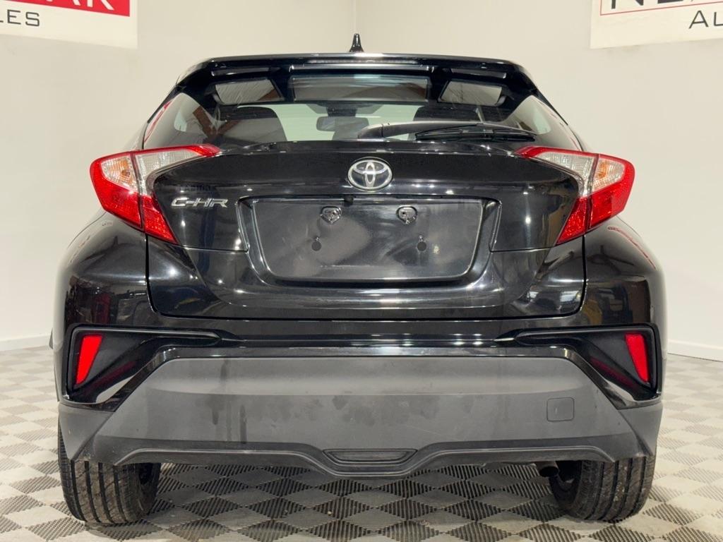 Toyota C-HR XLE 2019