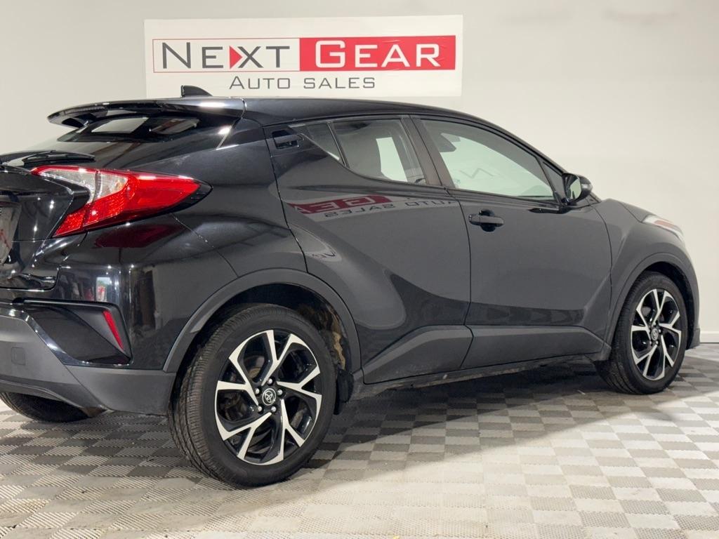 Toyota C-HR XLE 2019
