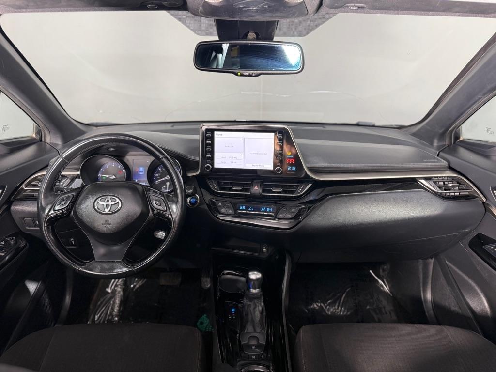 Toyota C-HR XLE 2019