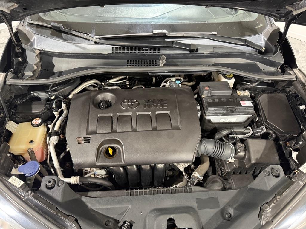 Toyota C-HR XLE 2019