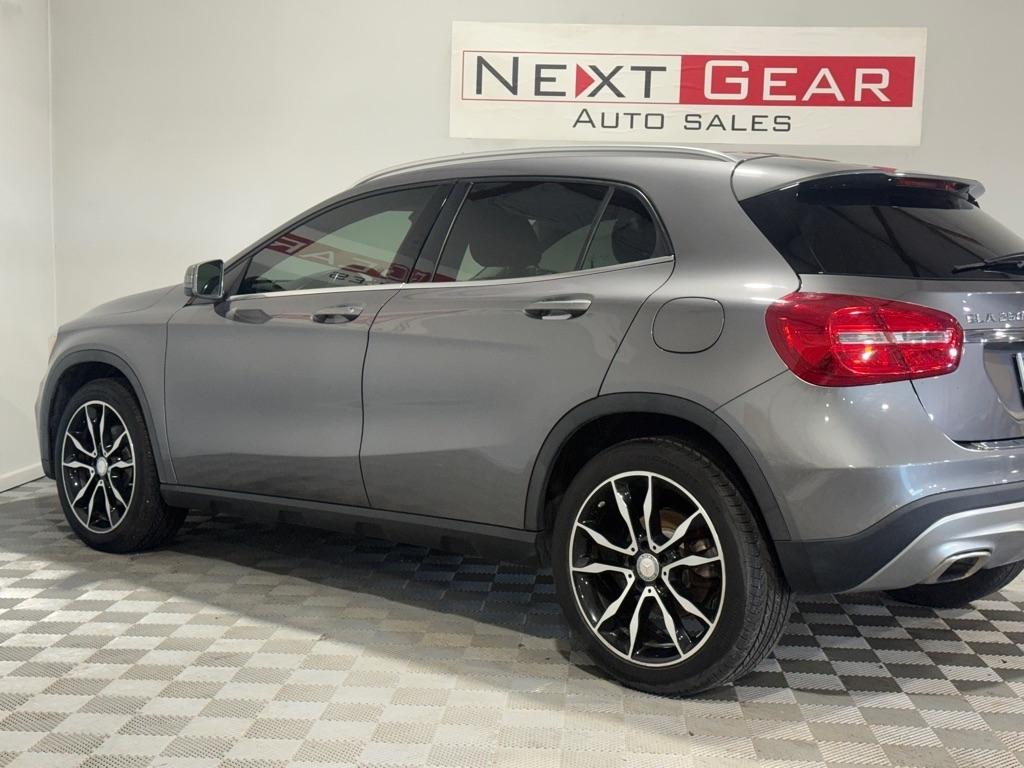 Mercedes-Benz GLA-Class GLA250 4MATIC 2015