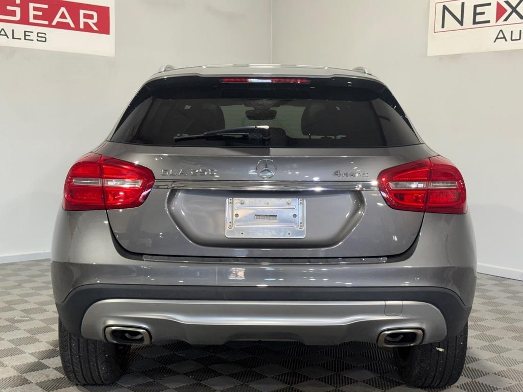 Mercedes-Benz GLA-Class GLA250 4MATIC 2015