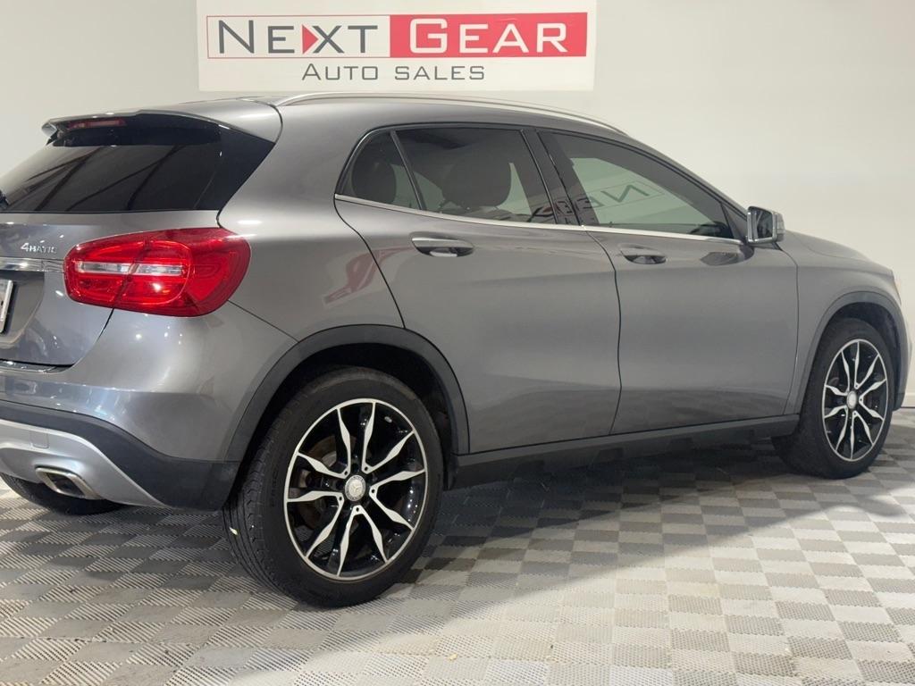 Mercedes-Benz GLA-Class GLA250 4MATIC 2015