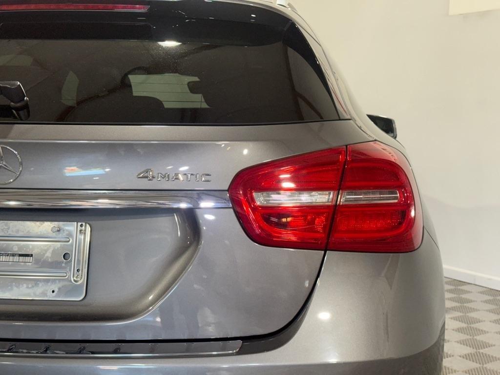 Mercedes-Benz GLA-Class GLA250 4MATIC 2015