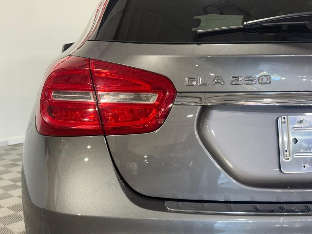 Mercedes-Benz GLA-Class GLA250 4MATIC 2015