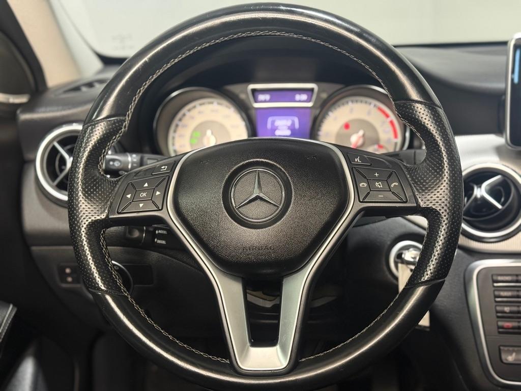 Mercedes-Benz GLA-Class GLA250 4MATIC 2015