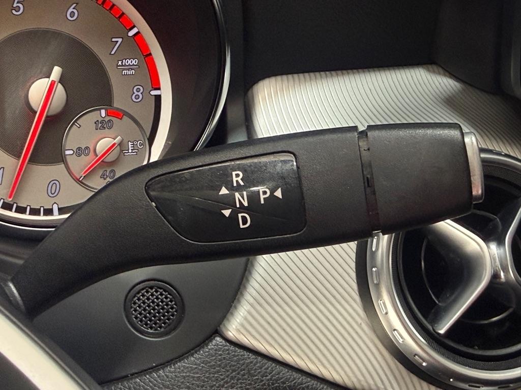 Mercedes-Benz GLA-Class GLA250 4MATIC 2015