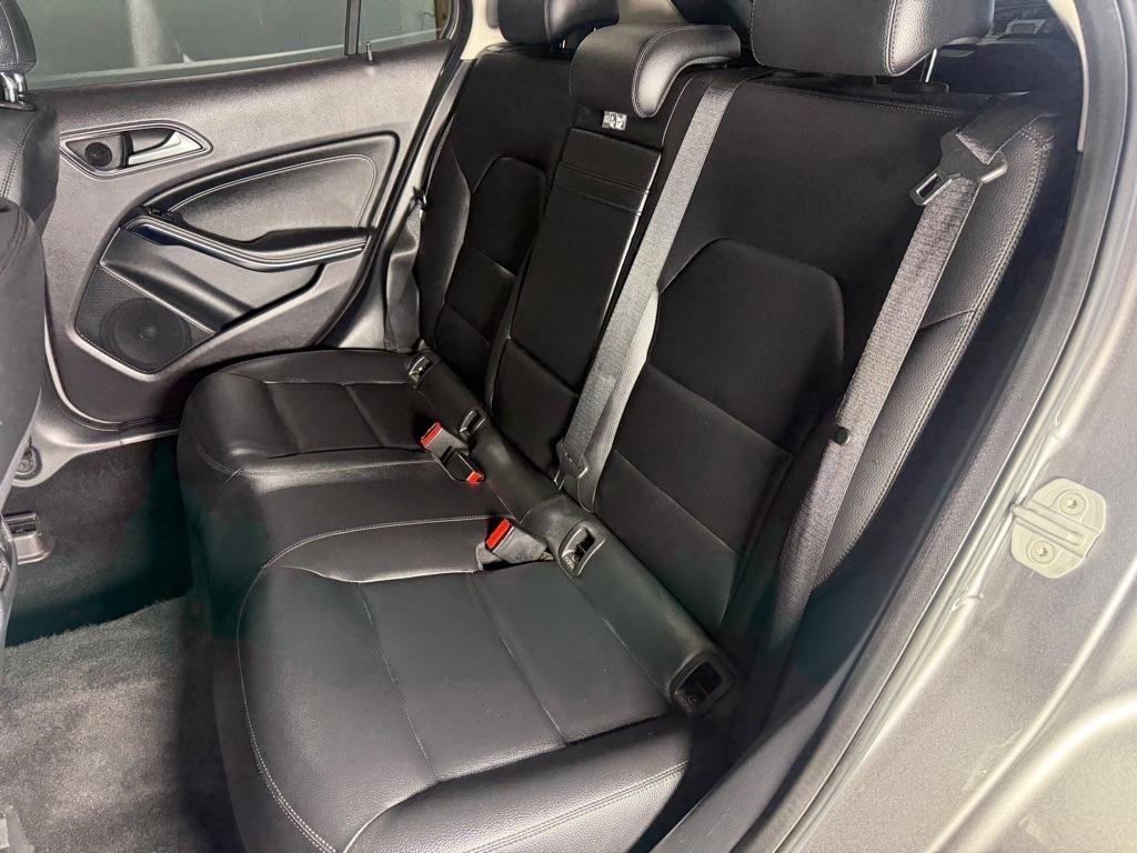 Mercedes-Benz GLA-Class GLA250 4MATIC 2015