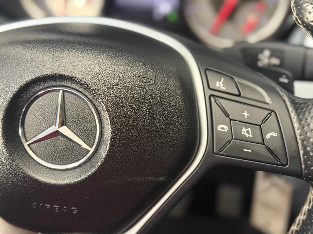 Mercedes-Benz GLA-Class GLA250 4MATIC 2015