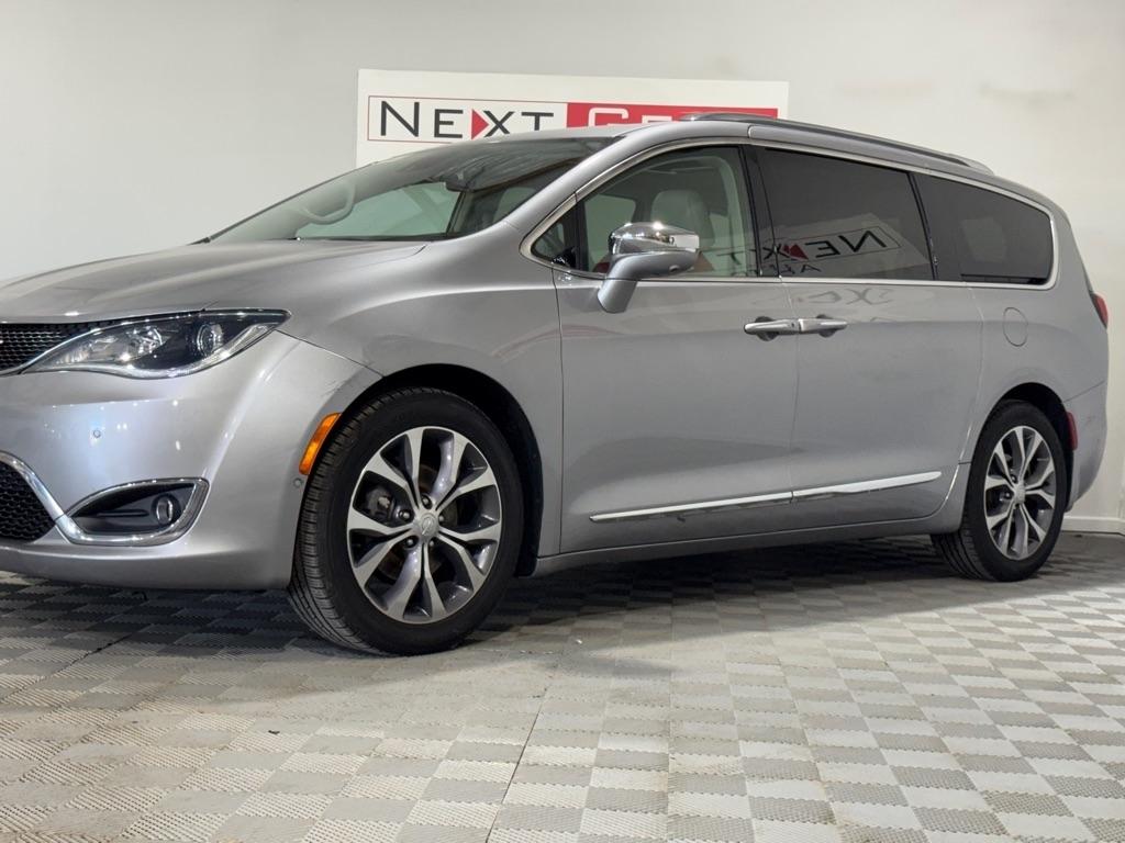 Chrysler Pacifica Limited 2017