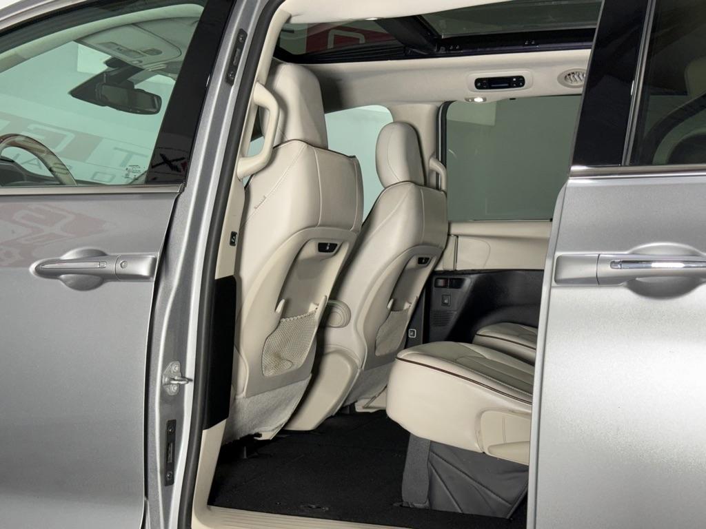 Chrysler Pacifica Limited 2017