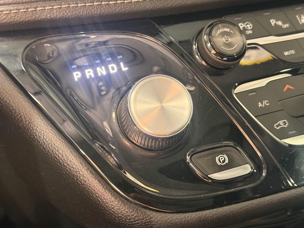 Chrysler Pacifica Limited 2019