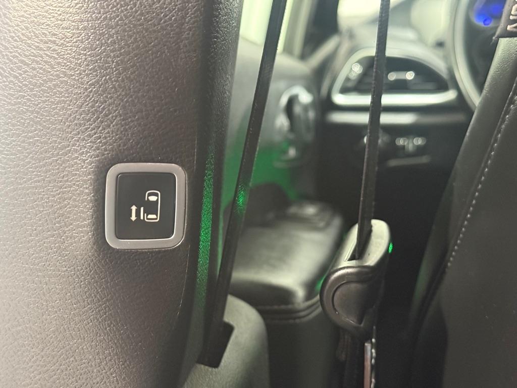 Chrysler Pacifica Limited 2019