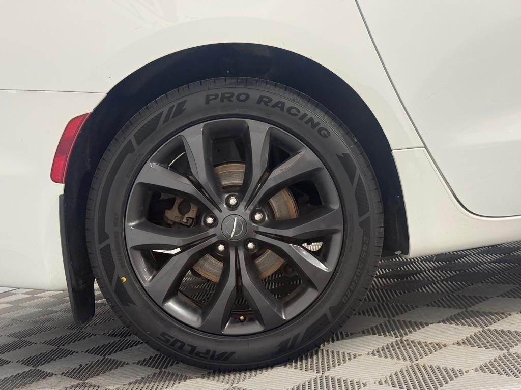 Chrysler Pacifica Limited 2019