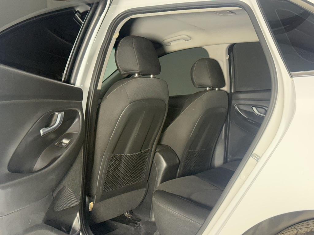 Hyundai Elantra GT 2.0L 6M 2018