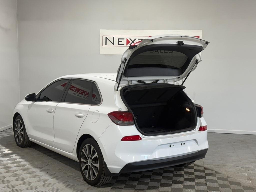 Hyundai Elantra GT 2.0L 6M 2018