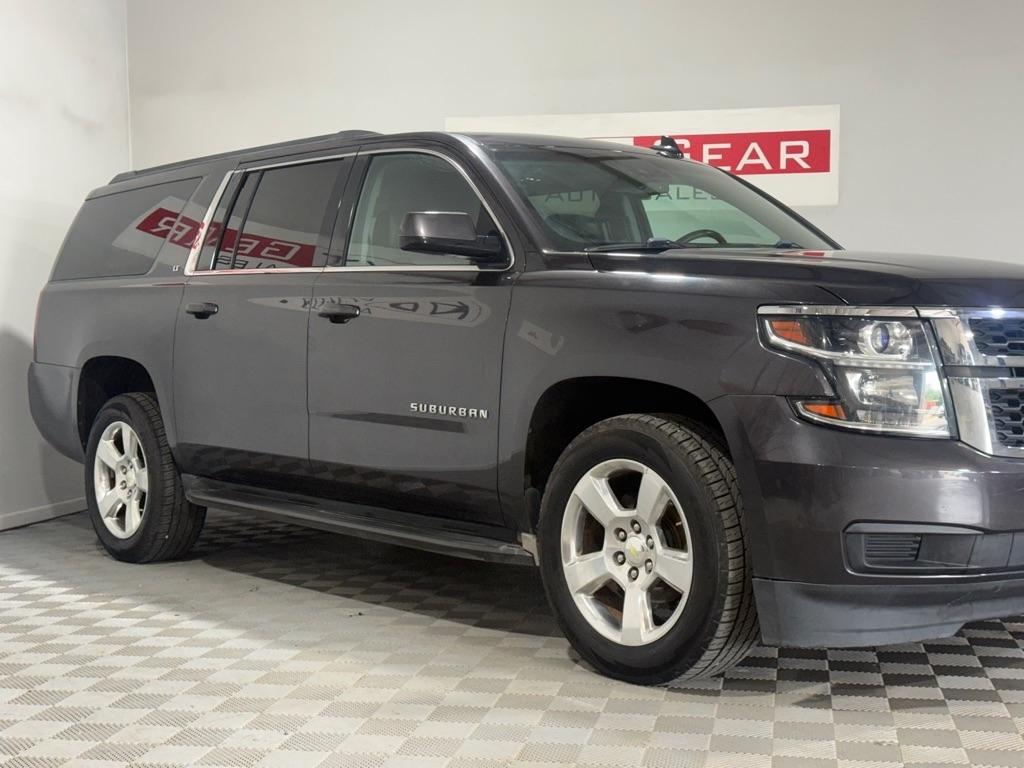 Chevrolet Suburban LT 4WD 2016