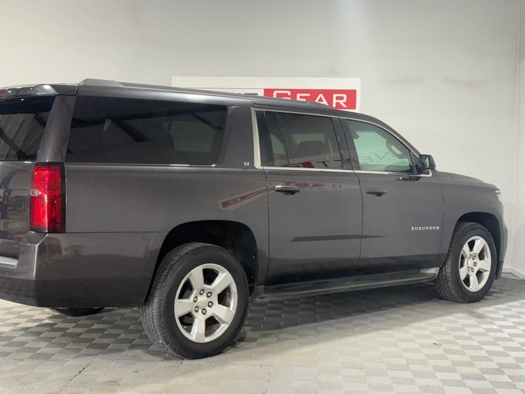 Chevrolet Suburban LT 4WD 2016