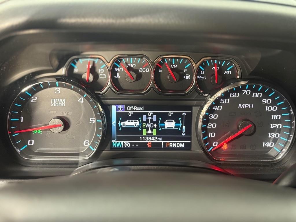 Chevrolet Suburban LT 4WD 2016