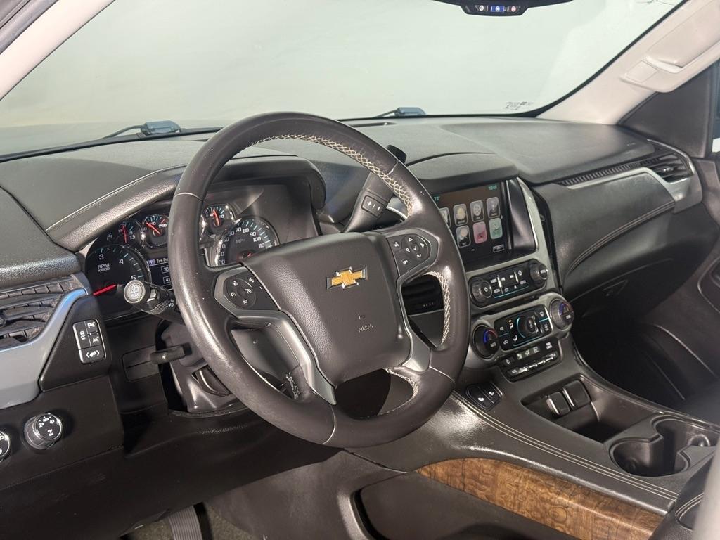 Chevrolet Suburban LT 4WD 2016
