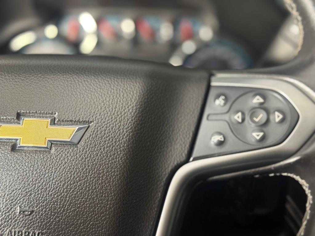 Chevrolet Suburban LT 4WD 2016