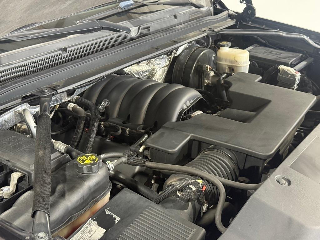 Chevrolet Suburban LT 4WD 2016