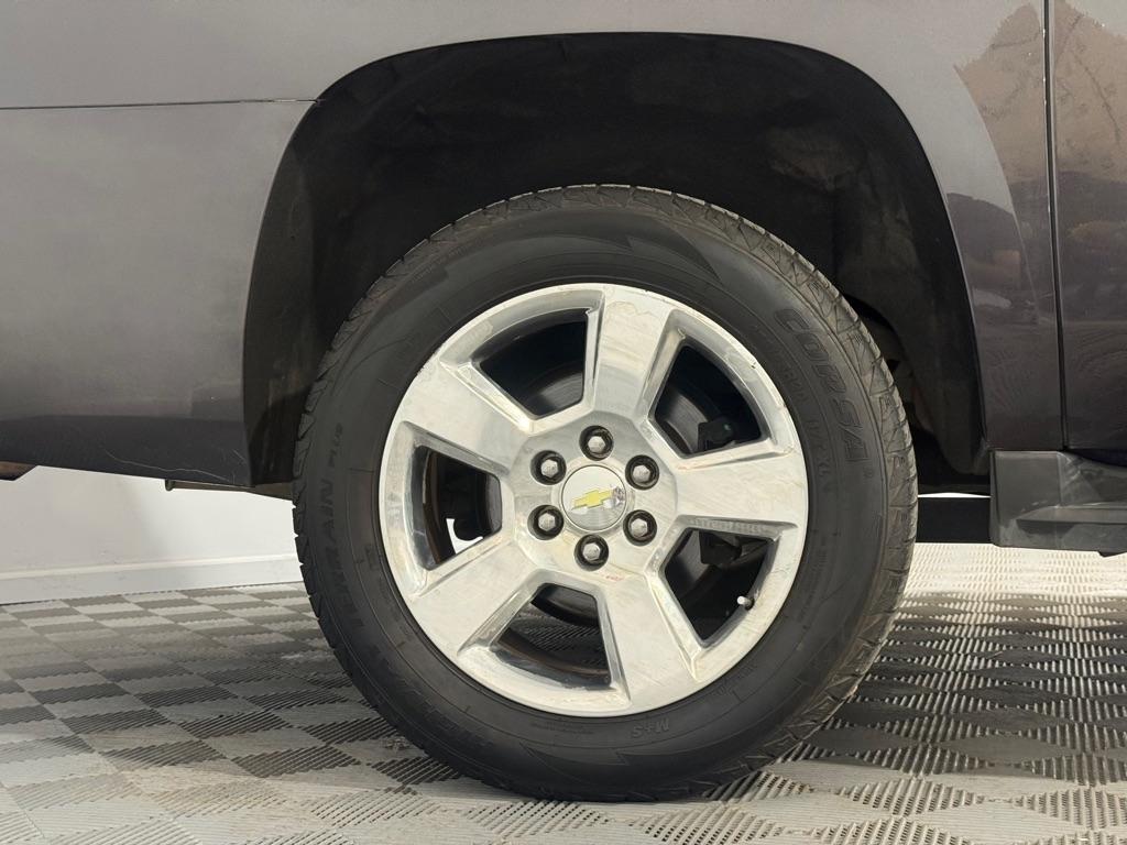 Chevrolet Suburban LT 4WD 2016