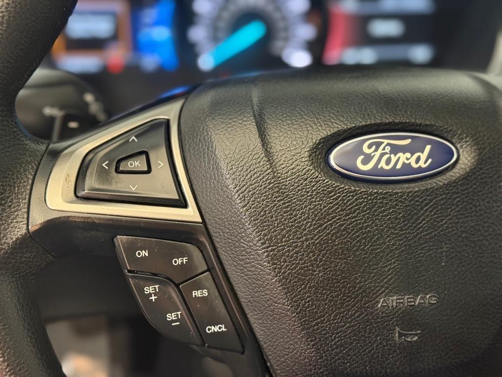 Ford Fusion SE 2017